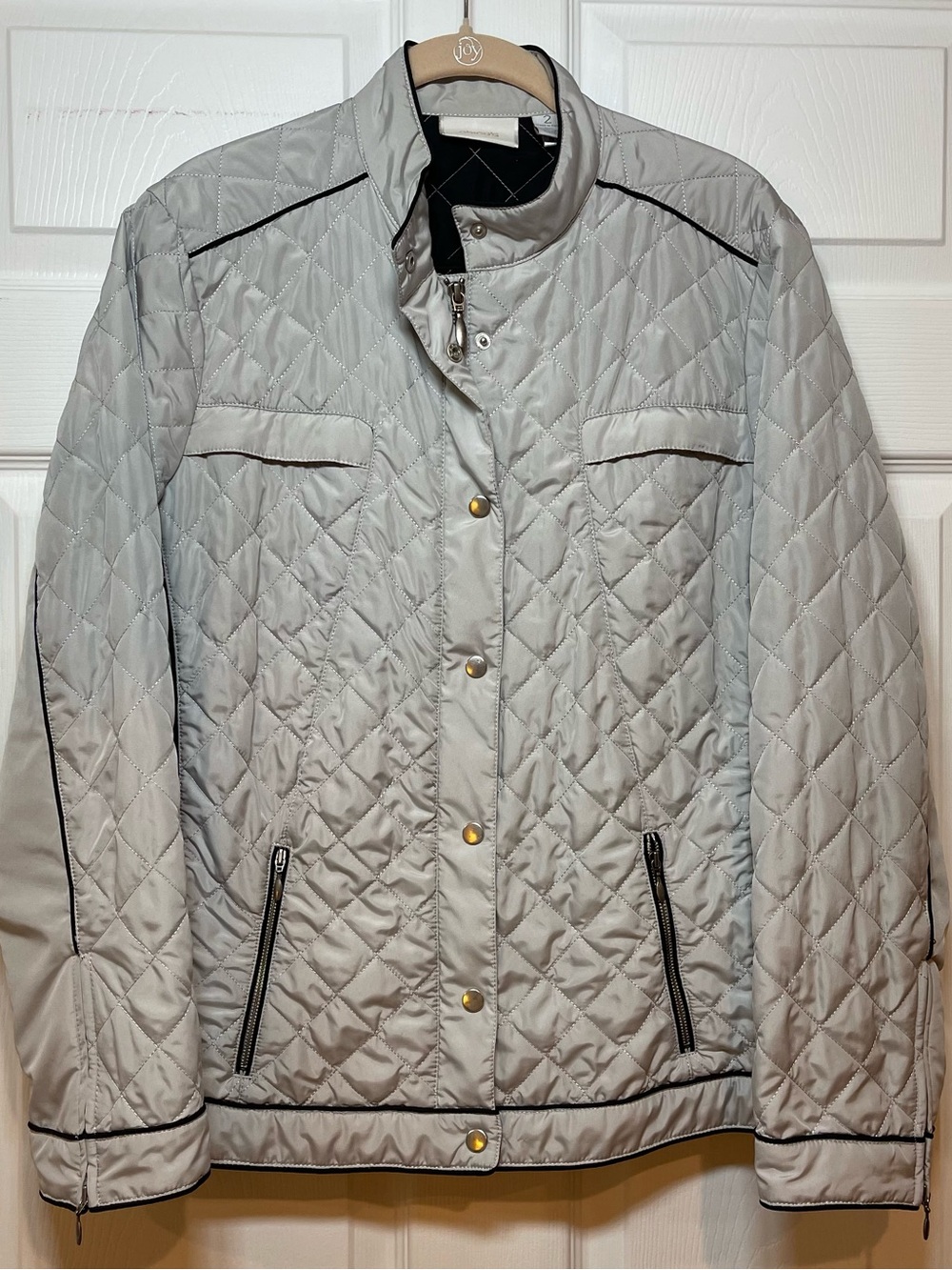 Chico's Gray Quilted Snap Moto Utility Jacket Size 2 Large Black Piping Full Zip